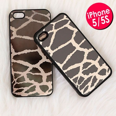 Coque Girafe en Miroir Noir Gravure Dorée pour iPhone 5 et 5S - Lito Lita Coque Girafe en Miroir Noir Gravure Dorée pour iPhone 5 et 5S - Lito Lita