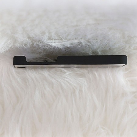 Coque Girafe en Miroir Noir Gravure Dorée pour iPhone 5 et 5S - Lito Lita Coque Girafe en Miroir Noir Gravure Dorée pour iPhone 5 et 5S - Lito Lita