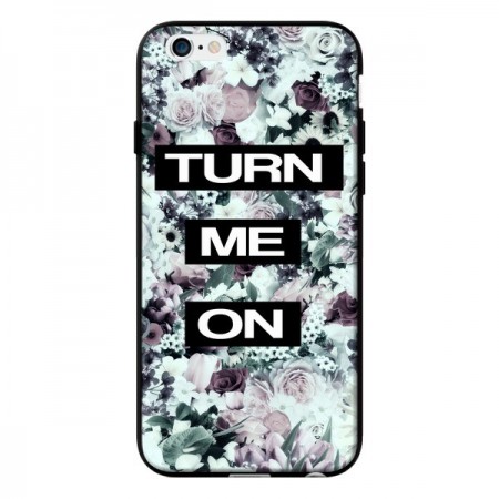 Coque Turn Me On Flower pour iPhone 6 - Monica Martinez Coque Turn Me On Flower pour iPhone 6 - Monica Martinez