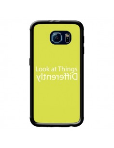 Coque Look at Different Things Yellow pour Samsung Galaxy...