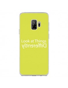 Coque Samsung S9 Look at Different Things Yellow - Shop...
